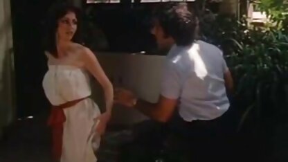 Léché une grosse noire cochonne fille et baise.