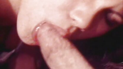 Fuite de Pus femme a lunette cochonne dans le préfixe nègre.