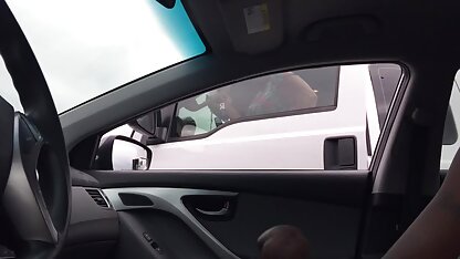 Trahi son mari avec le voisin et tres vieille cochonne brûle.