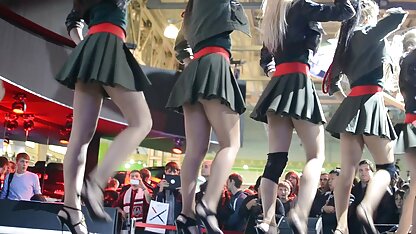 Une fille sans persuasion a accepté porn vieilles salopes l'anal.
