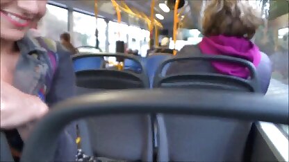 Mec baise video gratuite vieilles salopes une femme noire dans la salle de bain.