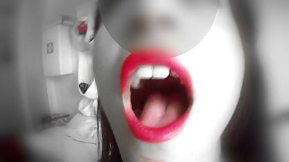 Peint mature ronde cochonne blonde tirer longue bite.
