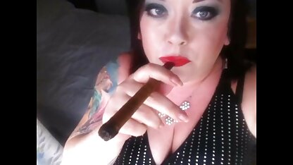 Couple baise porn cochonne dans la salle de bain.