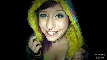 Masturbation Lesbienne femme cochonne en collant vagin et l'anus.