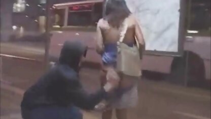 Perdolat blond video cochonne 974 des deux côtés.