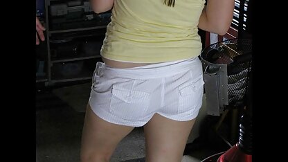 Casting video de grosses salopes porno d'une jeune fille.