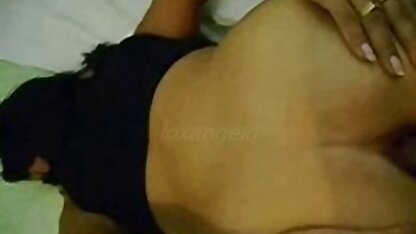 Avoir une cochonne porn liaison de son mari avec le chargeur.