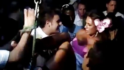 Noé ma grosse cochonne Lait a des relations sexuelles avec un homme blanc.