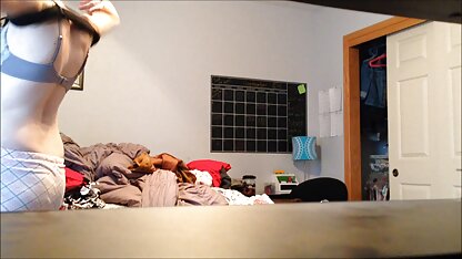 Sperme sur le visage après la pipe. mature allemande cochonne