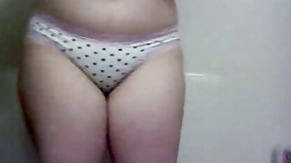 Rapports sexuels au lieu du mariée cochonne petit déjeuner.