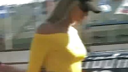 Brune ayant des relations sexuelles belles salopes francaises avec Alpha.
