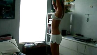 Un homme d'affaires russe paie video cochonne gratuite pour le sexe en espèces.
