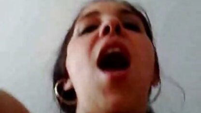 Belle-mère, donne beau-fils une cochonne allemande pipe.