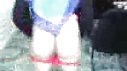 Baiser video lesbienne cochonne le cul.