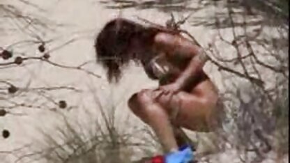 Baise xnxx cochonne Lizz Tyler comme un cadeau.